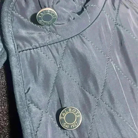 Talbots Petite,‎ Vest, size M, Green - Picture 7 of 8